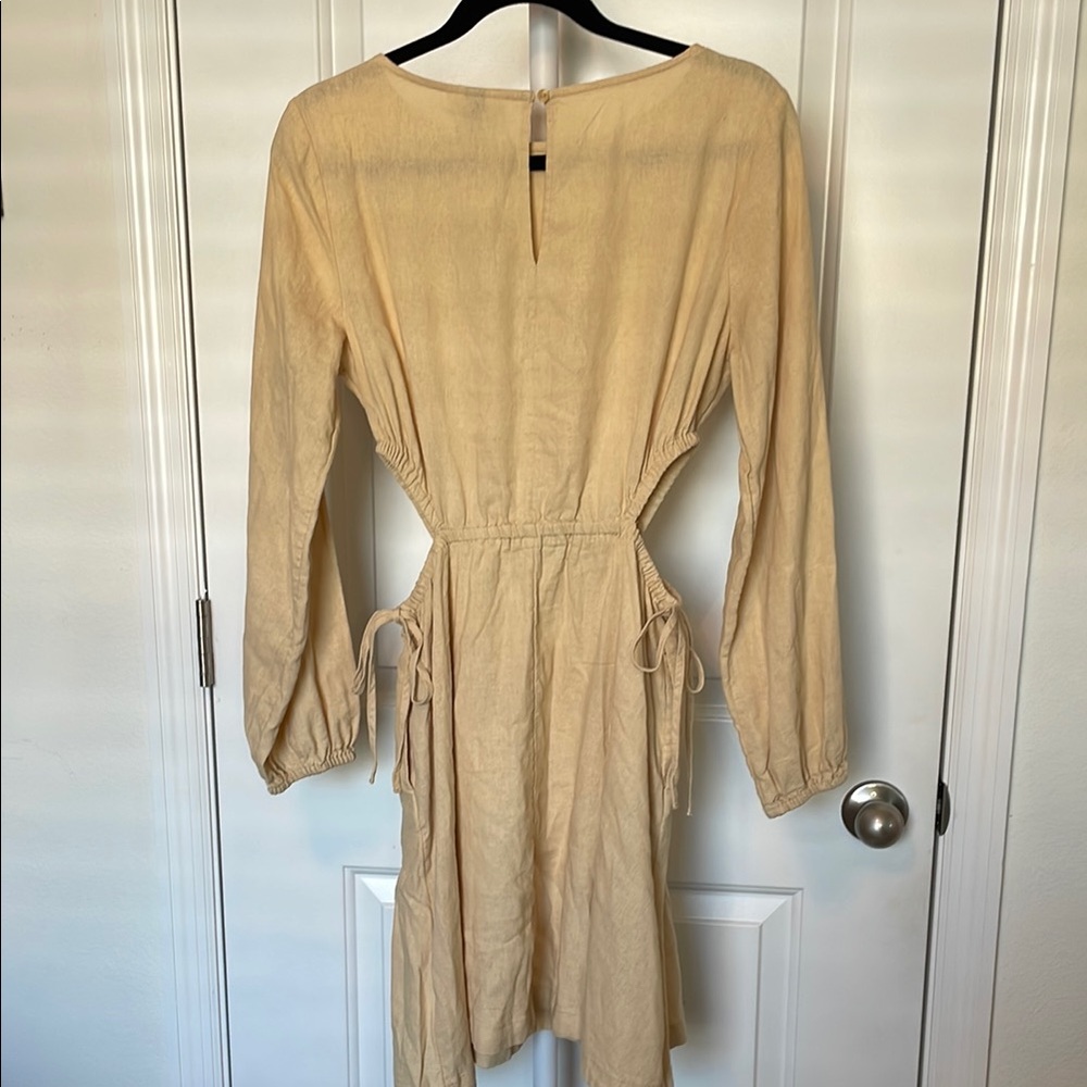 Universal Thread Tan Long Sleeve Linen Dress with Cut Outs - Picture 4 of 7